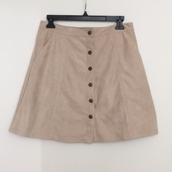 Faux suede camel colored skirt - Picture 1 of 1